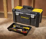 STANLEY Essential Εργαλειοθήκη 19" με Μεταλλικό Κλίπ(STST1-75521)©