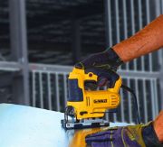 ΣΕΓΑ 650W ME ΡΥΘΜΙΖΟΜΕΝΗ ΤΑΧΥΤΗΤΑ DWE349-QS