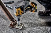 DEWALT Μπουλονόκλειδο 1/2' 18V XR Li-ion Brushless σε Βαλίτσα- Χωρίς Μπαταρία Φορτιστή (Solo) DCF891NT