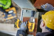 DEWALT XR ΥΨΗΛΗΣ ΡΟΠΗΣ ΜΠΟΥΛΟΝΟΚΛΕΙΔΟ 18V 2x5Ah ΜΕ ΥΠΟΔΟΧΗ 1/2" (DCF900P2T)