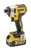 Dewalt Σετ 4 εργαλείων XR 18V Brushless (3x5,0Ah) σε Θήκη TSTAK DCK422P3T-QW