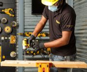 Dewalt Παλμικό Κατσαβίδι 12 V XR (2x2.0 Ah) 107 Nm DCF815D2-QW