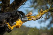 Dewalt Αλυσοπρίονο Μπαταρίας 18V με Λάμα 20cm & 1x5A.h  DCMPS520P1-QW
