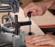 Black & Decker Συρόμενο Φαλτσοπρίονο 1600W 216 mm – BES700-QS