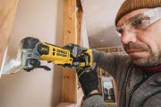 Dewalt Πολυεργαλείο Μπαταρίας Brushless 18V XR Anti-Vibration Solo σε Βαλίτσα TSTAK – DCS359NT-XJ