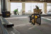 Dewalt Περιστροφικό Laser Πράσινης Δέσμης 600m ±1.5mm/30m με Τρίποδο – DCLE15221GL-QW