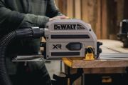 DeWalt Βυθιζόμενο Δισκοπρίονο Brushless 18V XR Φ165mm Solo σε TSTAK – DCS525NT-XJ